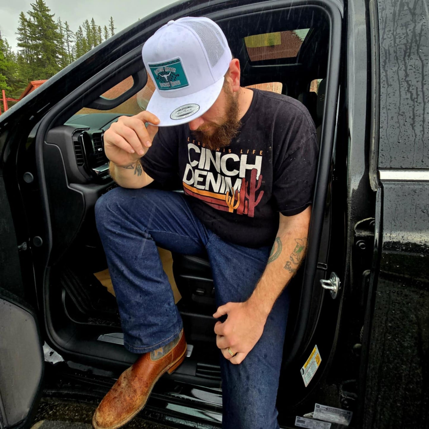 Bandero (Flat/White)